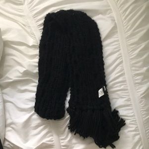 BDG Black Knit Scarf